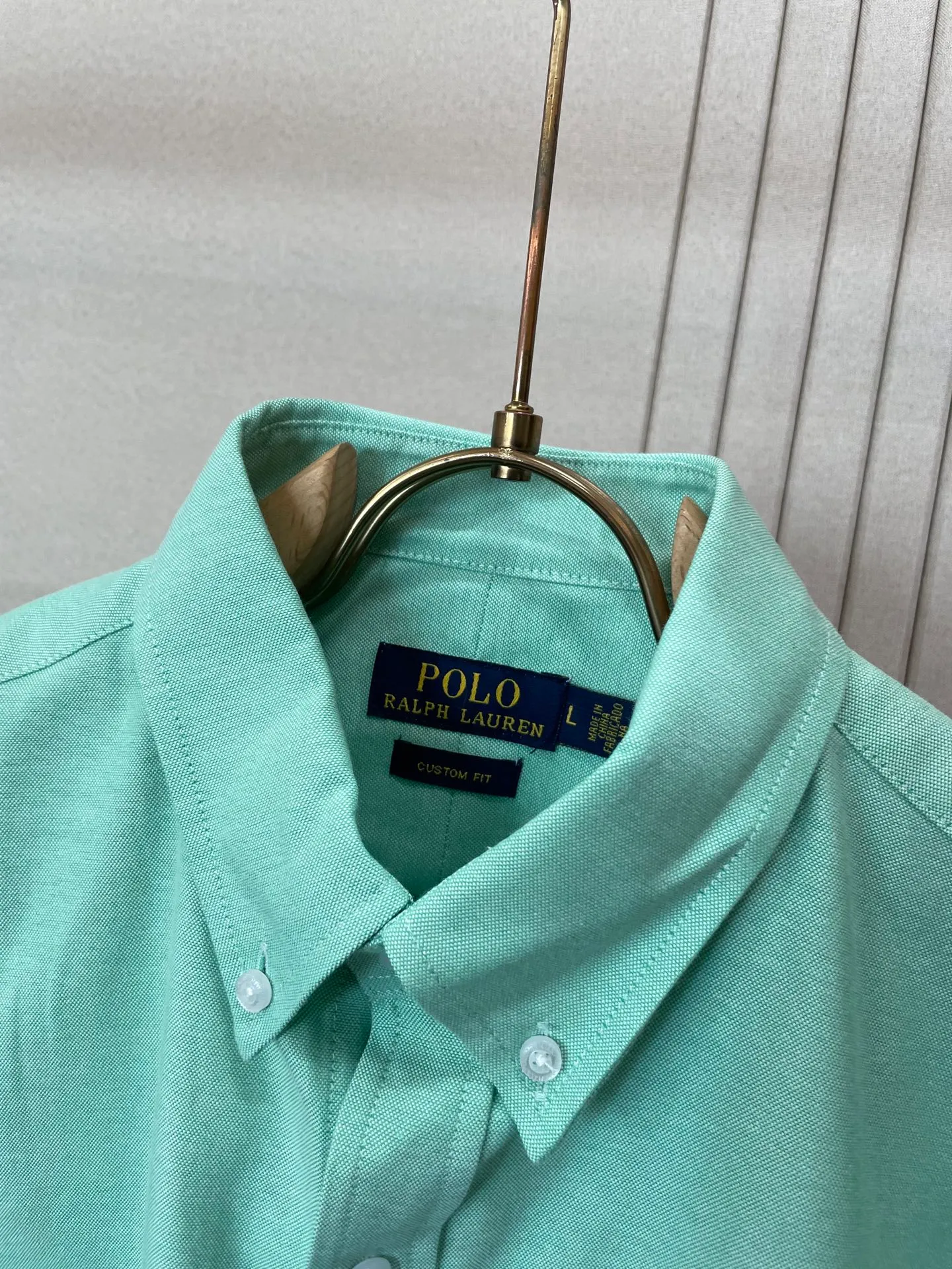P220 🌸🌸🌸 POLO Ralph Lauren [High Quality] Classic shirt! Classic casual shirt made of pure cotton fabric with unique design, simple, clean and classic version design. It is a versatile style that can be switched at will. The fabric feels soft and delicate, highly breathable, close to the skin and comfortable to wear. It can be worn alone as an inner layer. Its versatile performance is beyond your imagination! The upper body of the ready-to-wear is simple and classic yet elegant! Size:M-XXL